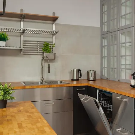 Calisia By Renters *