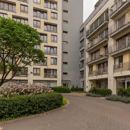 Calisia By Renters Apartament
